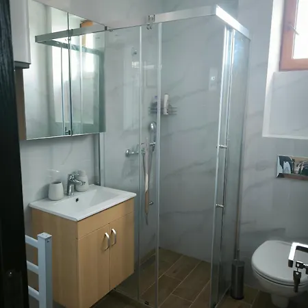 Rosa Lux Apartman